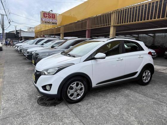 HYUNDAI HB20X 1.6 16V STYLE FLEX 4P AUTOMÁTICO
